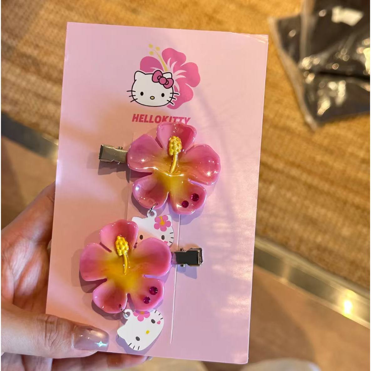 Tech Accessories For Women - Kawaii Sanrio Hello Kitty Flower Hair