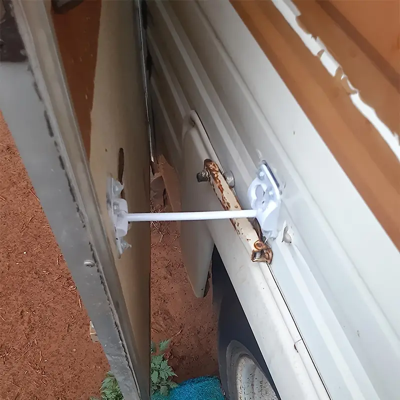RV T-Style Door Holder Catch L - đánh giá và giá Tech Computer Accessories