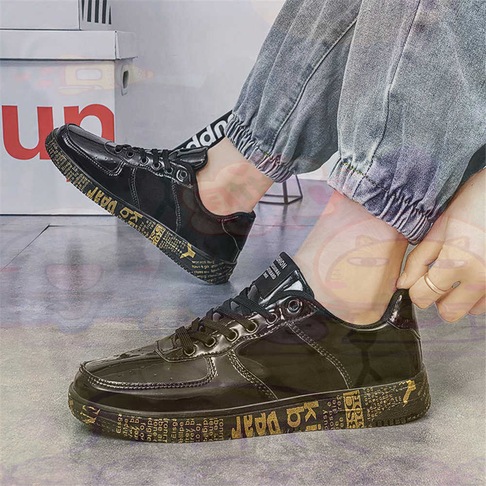 Round Foot Size 45 Sneakers Wh - đánh giá và giá Tech Accessories For Students